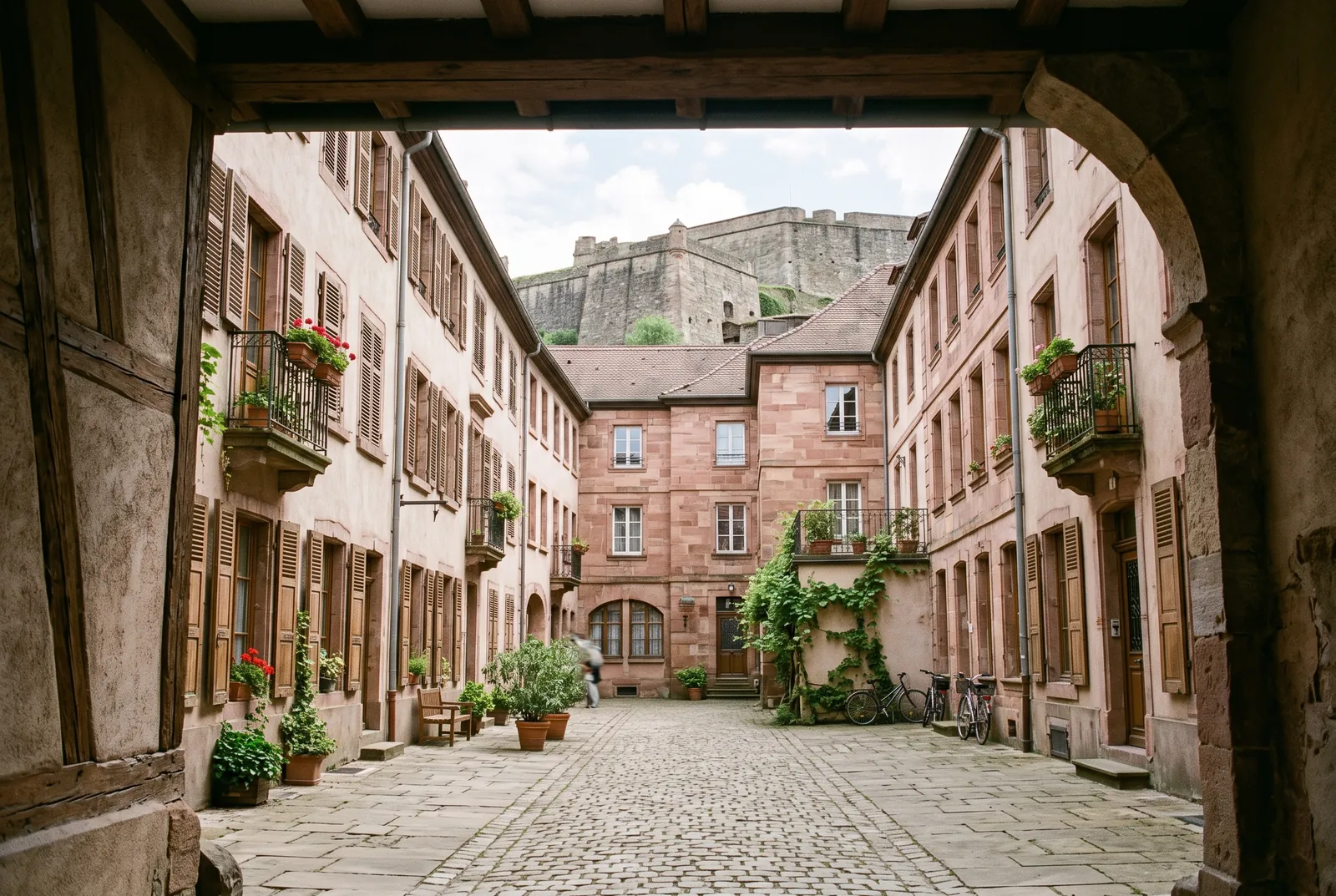 Cour intérieure d'un immeuble à Belfort